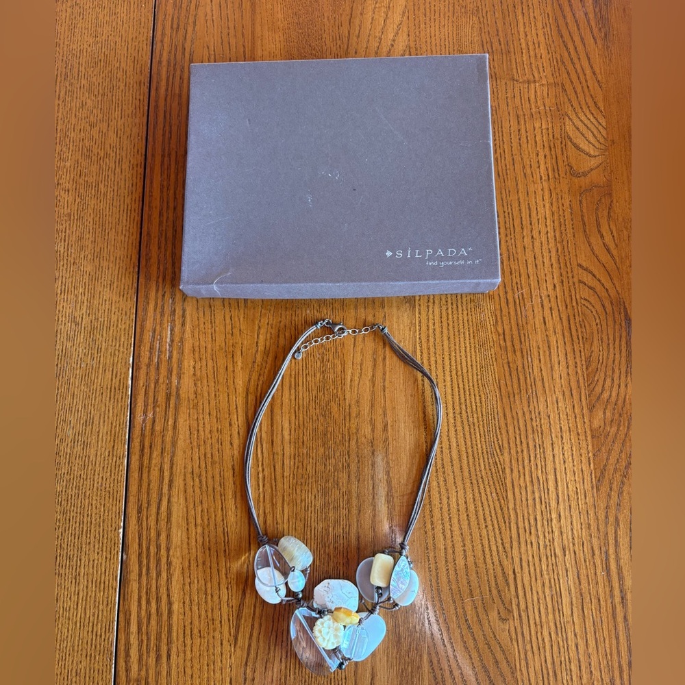 Silpada necklace.